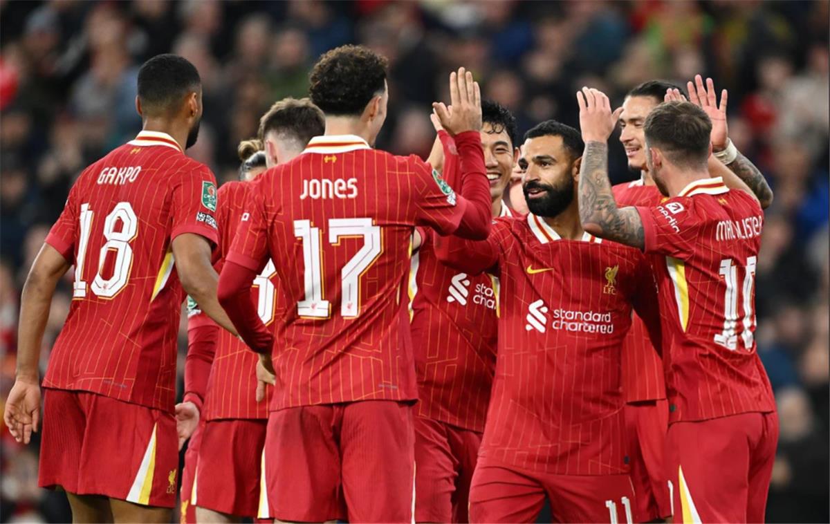 لاتفوتك المتعة.. القنوات الناقله لمباراة ليفربول وارسنال اليوم بالجولة التاسعة في الدوري الأنجليزي 2024