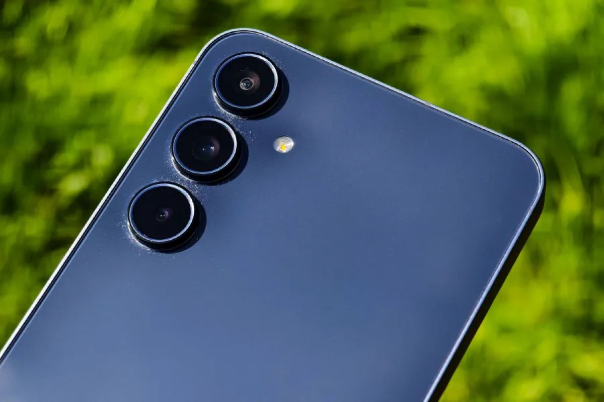 تخفيضات جرير السعودية.. أشتري Samsung Galaxy A55 سعة 256 جيجا المقاوم للماء وخصم 10%