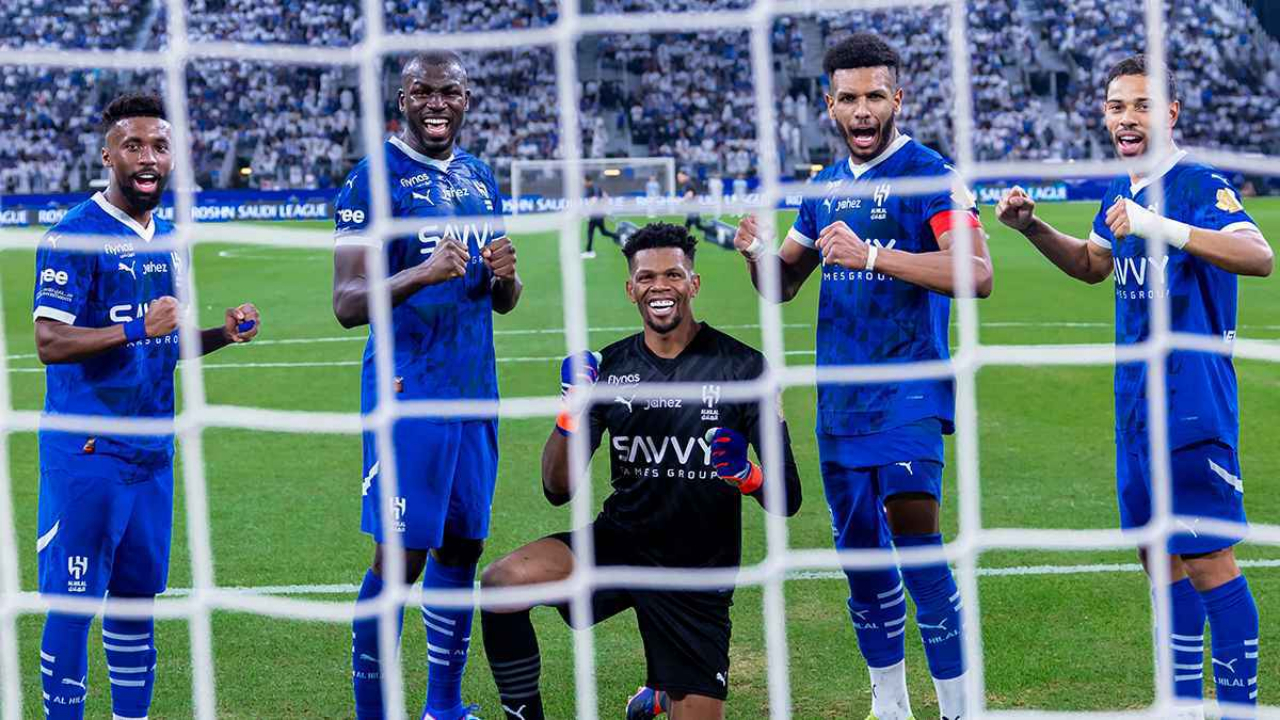 تطورات جديدة بشأن مستقبل علي البليهي ومحمد كنو مع الهلال السعودي
