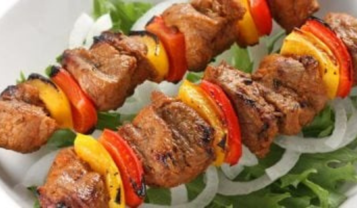 طريقة عمل الشيش طاووق الشهي بخطوات سهلة ومكونات موجودة في كل منزل