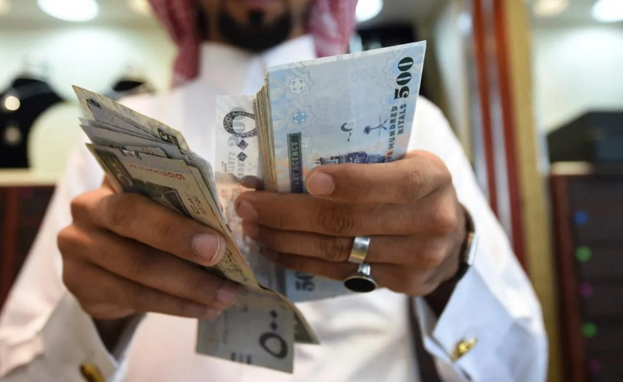 بعد القرار الملكي الاخير بتمديد الدعم وزارة الموارد البشرية توضخ موعد صرف حساب المواطن الدفعة 85 لشهر ديسمبر
