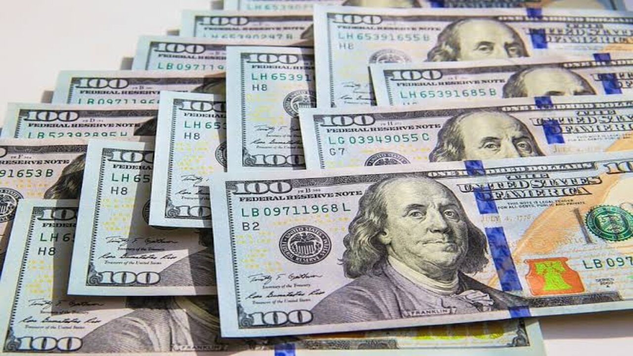 يقترب من 151000 ل 100 دولار.. ارتفاع جديد للدولار مقابل الدينار العراقي بنهاية الأسبوع مع إغلاق البورصات