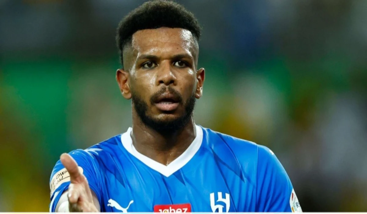 “طرد البليهي مطلب كل هلالي”.. هجوم شرس على مدافع الهلال بعد الأخطاء الكارثية