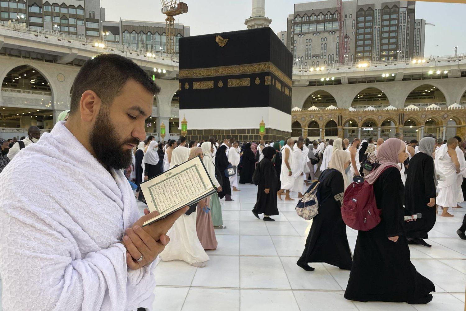 الاستعلام عن نتيجة قرعة الحج 2025 بالرقم القومي ورقم المصنع عبر بوابة الحج المصرية  hij.moi.gov.eg