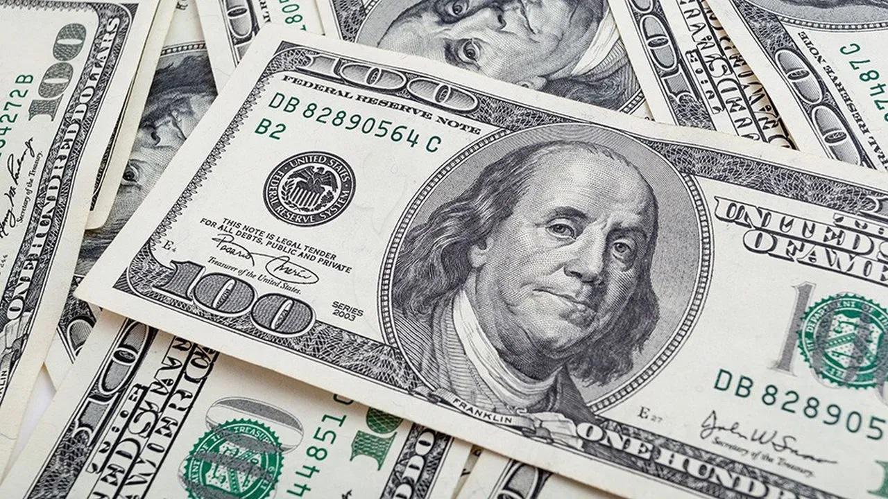 الأخضر عامل كام.. سعر الدولار اليوم مقابل الجنيه المصرى في البنوك  الاربعاء 6 نوفمبر 2024