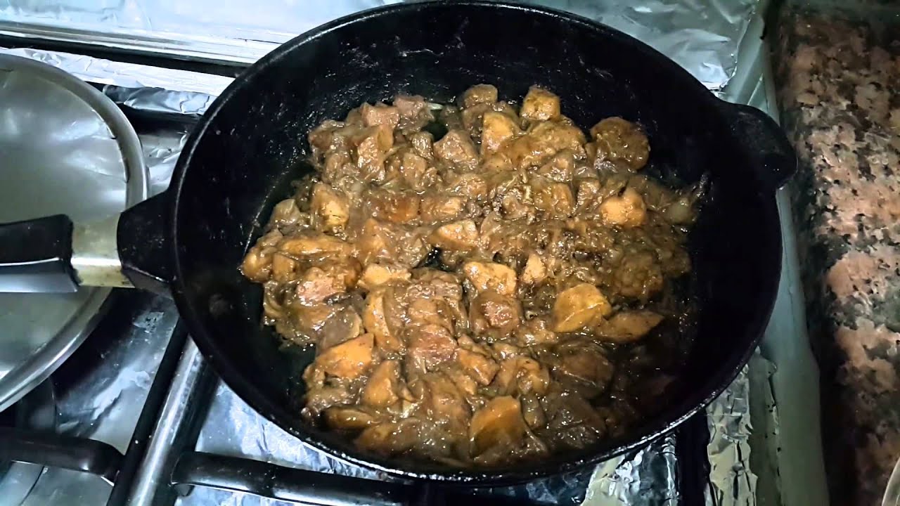 طريقة طبخ الكمأ (فقع صحراوي) بالبصل مع اللحم والطماطم