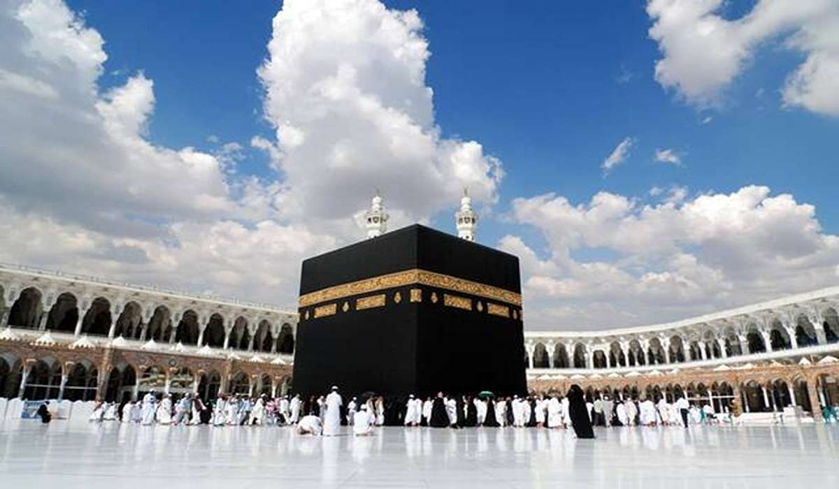 تمديد تأشيرة العمرة في المملكة 1446 وأهم شروط تمديد التأشيرة
