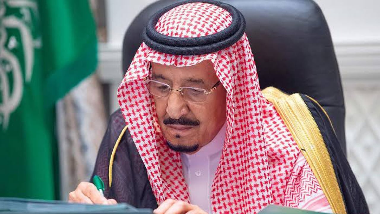 أمر ملكي بزيادة معاش الضمان الاجتماعي 1000 ريال.. أول تعليق من الموارد البشرية
