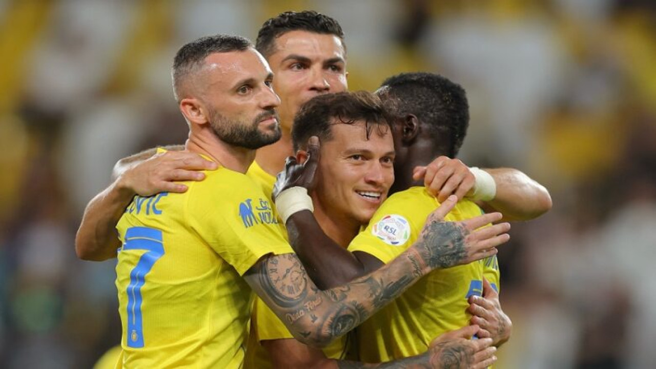 الميركاتو الشتوي يشتعل.. النصر يقترب من ضم ثلاثي دفاعي لتعزيز الجبهة اليسرى
