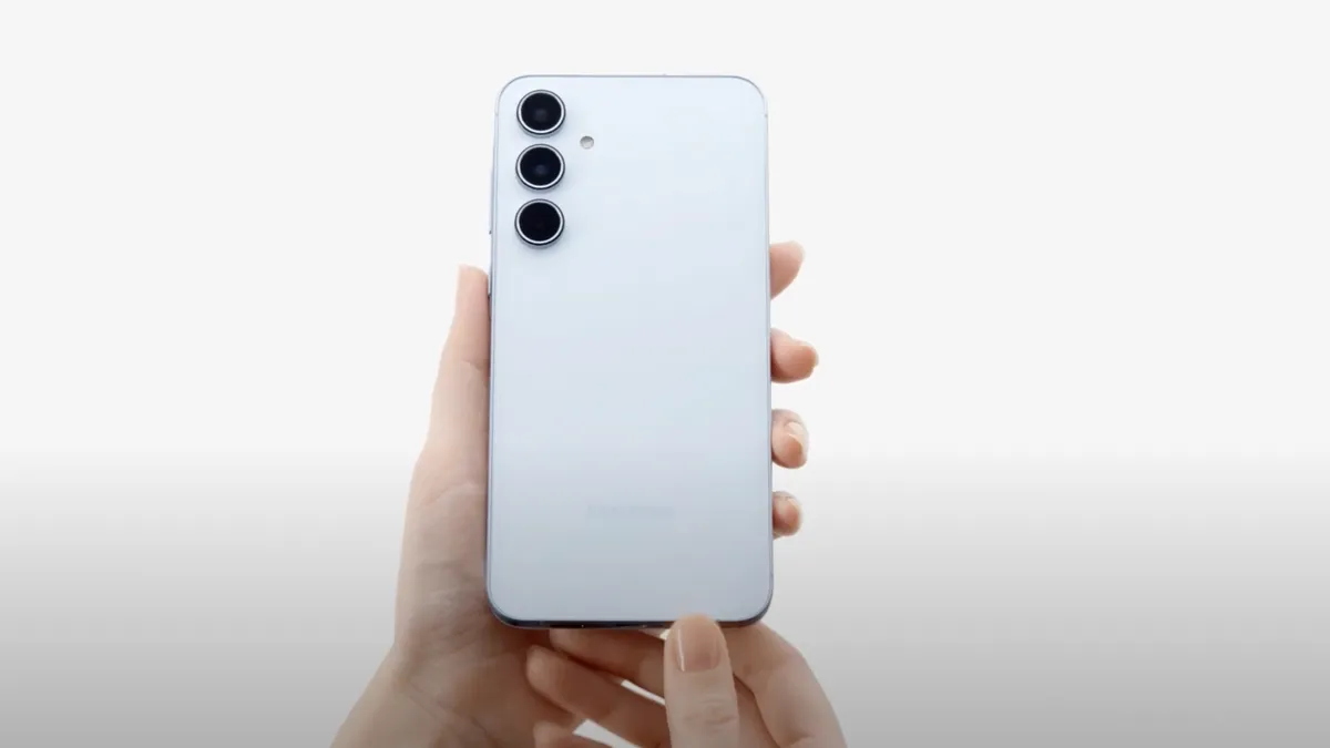 بسعر أقل من ألف ريال.. أمازون السعودية توفر هاتف Samsung Galaxy A35 أمام السعوديين