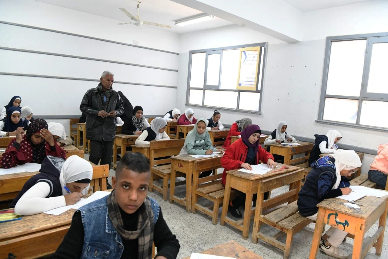 ” بعد التعديل” مواعيد وجدول امتحانات الشهادة الإعدادية بالقليوبية جميع الادارات