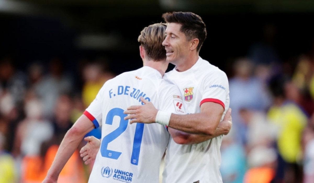 اتصال بين مدير أعمال نجم برشلونة وأحد أندية الدوري السعودي.. هل هو في طريقه للانتقال؟