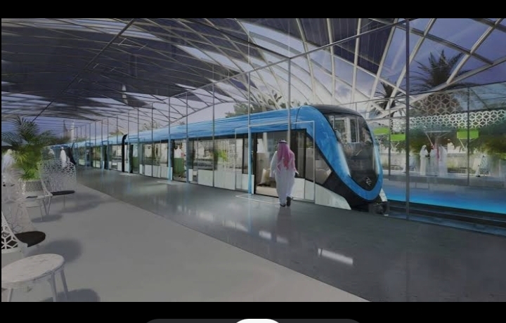 أسعار تذاكر قطار الرياض الدرجة الأولى والعادية 2025 وطريقة حجز مترو الرياض