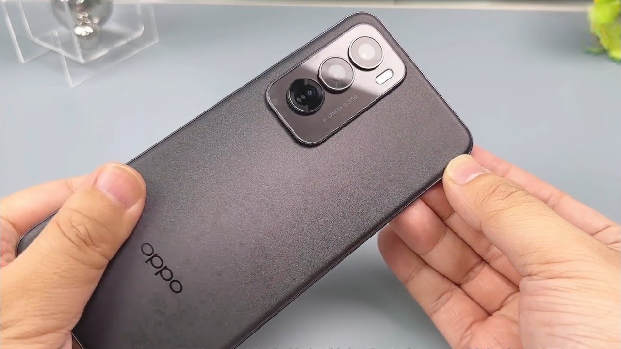 وحش أوبو المقاوم للكسر أكتشف Oppo Reno 12 هاتف العمر الأكثر مبيعاً والمدعم بالذكاء الاصطناعي بأداء ملوش منافس