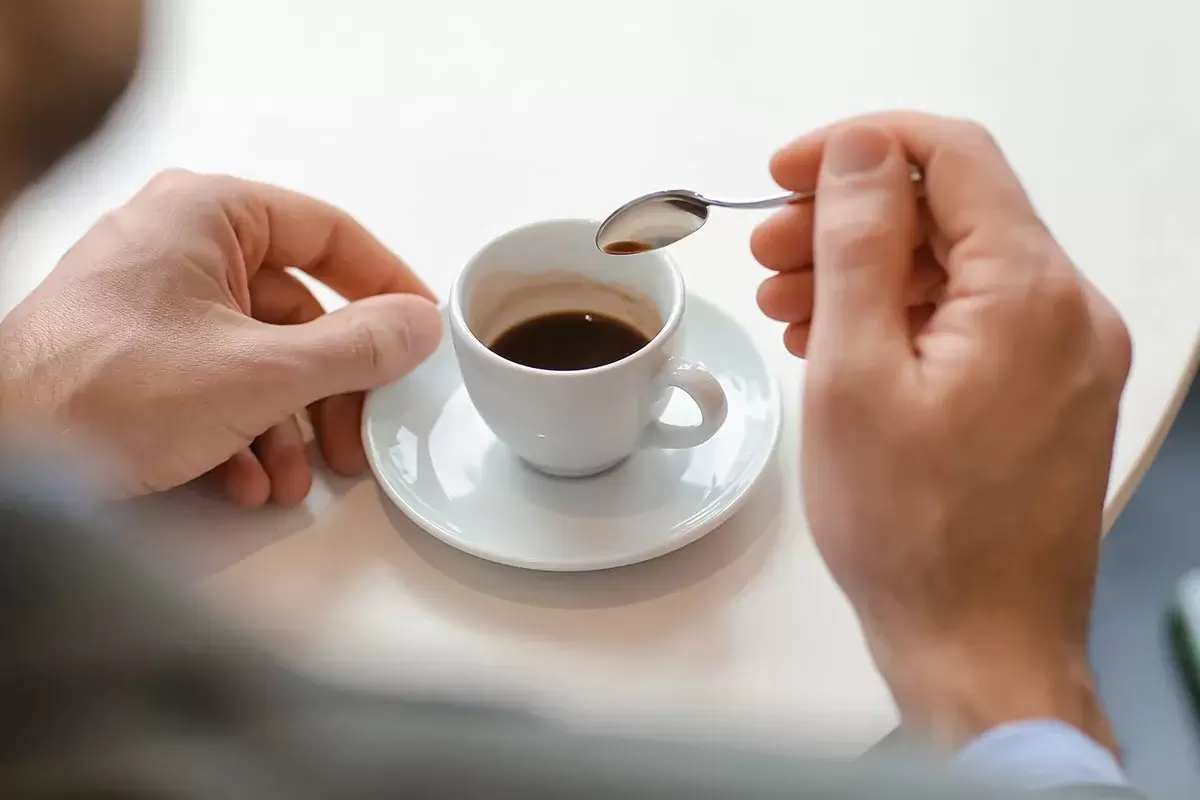 اعدل مزاجك وحافظ على صحتك.. كم كوب قهوة يمكنني شربه يوميًا؟ الخبراء يوضحوا