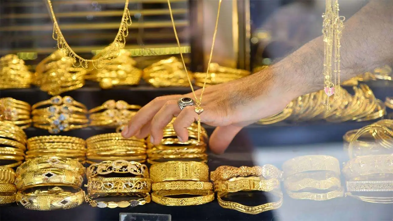 الذهب طالع ولا نازل .. أسعار الذهب في مصر اليوم الخميس 26/12/2024 بداخل محلات الصاغة