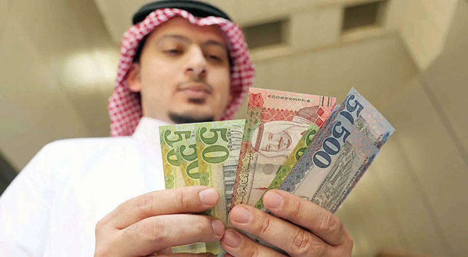 تنبيه هام من المؤسسة العامة للتأمينات بشأن تسجيل أجر المشترك ونسبة الخصم ومعاش التقاعد
