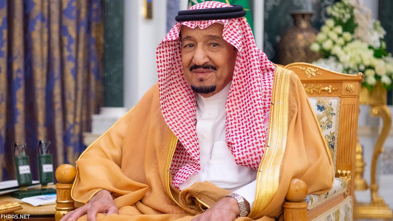 امر ملكي صرف 500 ريال للعائل والتابع مع راتب حساب المواطن بعد تمديد الدعم الاضافي لنهاية 2025 .. وزارة الموارد البشرية تكشف التفاصيل