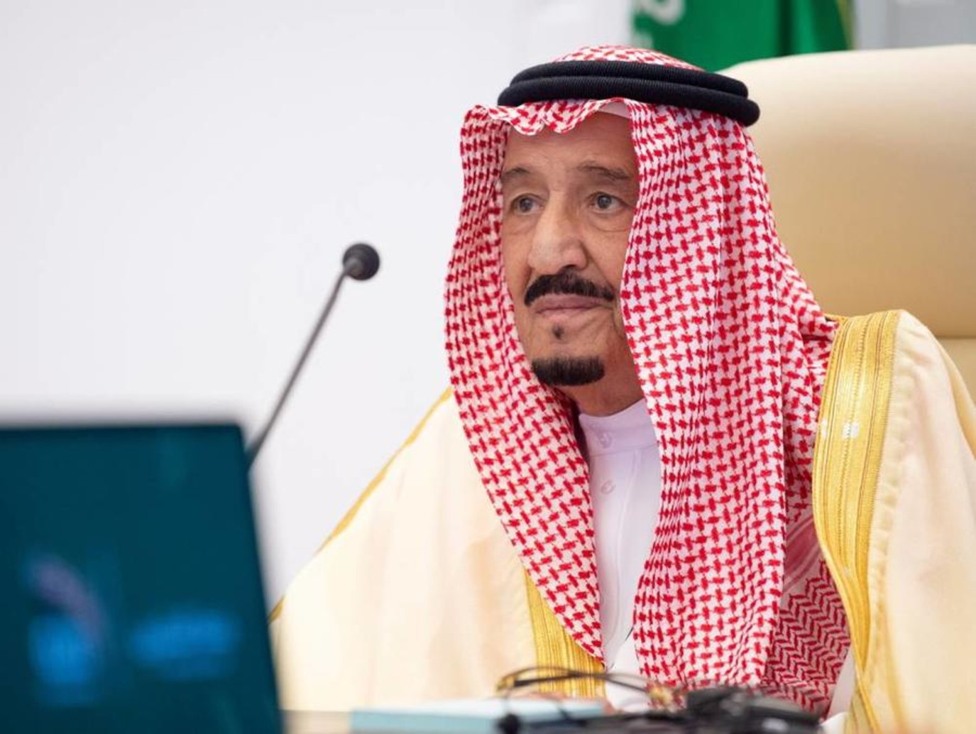أمر ملكي بتوقف برنامج الضمان الاجتماعي بداية من 2025 وتعويض المستفيدين بصرف المساعدة المقطوعة كل 3 أشهر .. حقيقة الخبر
