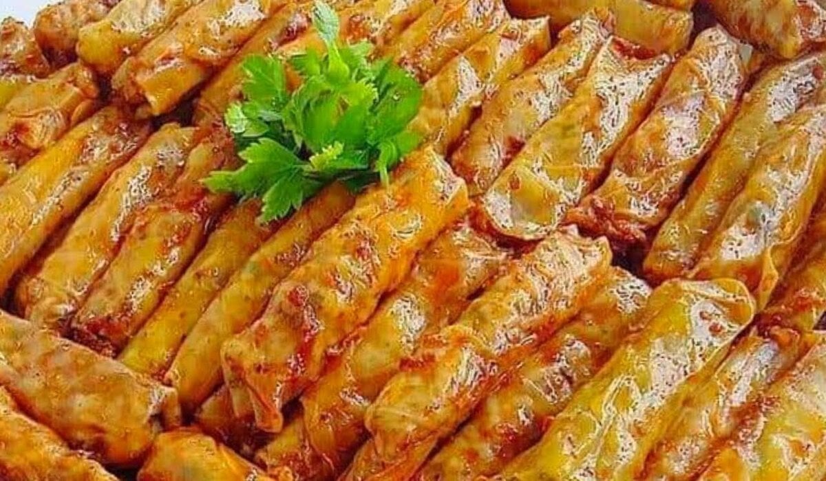 طريقة عمل أحلى محشي كرنب لزوم السقعة بخلطة رهيبة