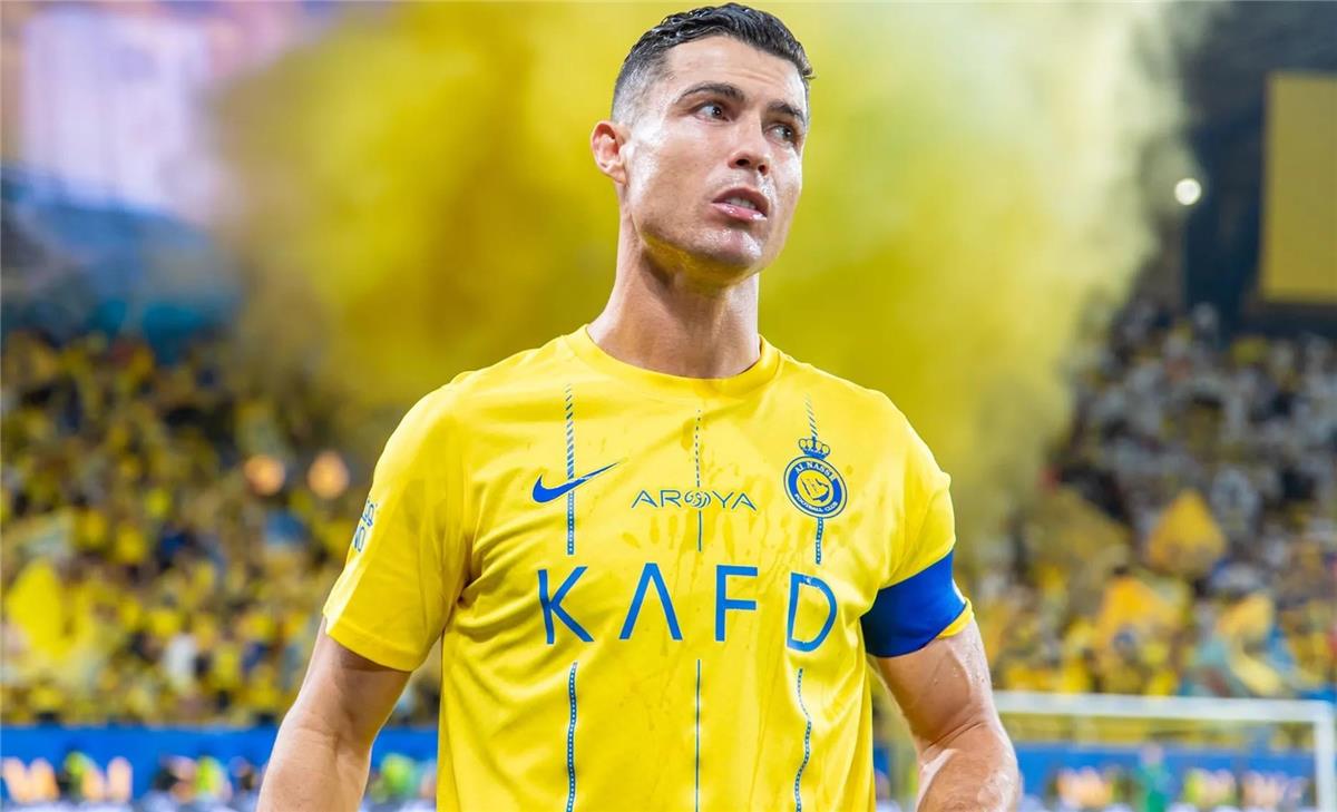 بـ 3 كلمات فقط.. أول تعليق من رونالدو بعد الخسارة أمام الاتحاد| وتعليقات الصحف الأجنبية