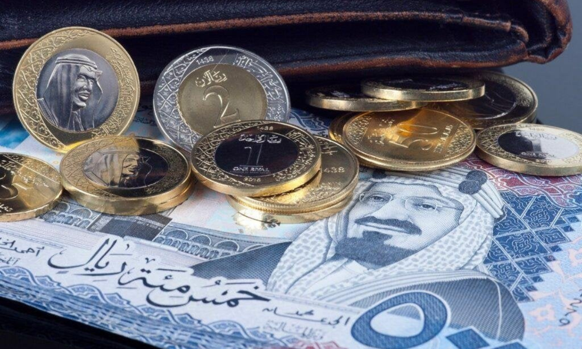 سعر الريال السعودي مقابل الجنيه المصري اليوم 4 ديسمبر 2024.. وأسعار العملات العربية والأجنبية