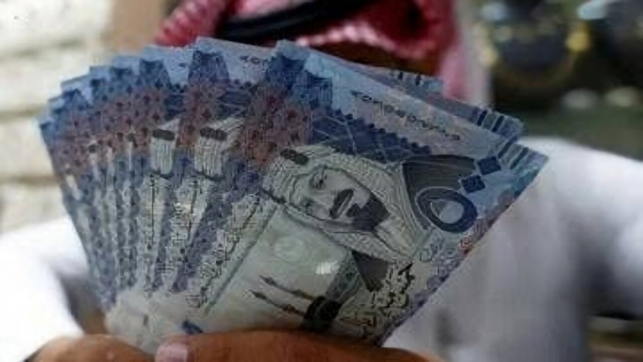 شنو حقيقة صرف منحة بدل غلاء المعيشة مع راتب التقاعد والضمان قبل نهاية العام 2024