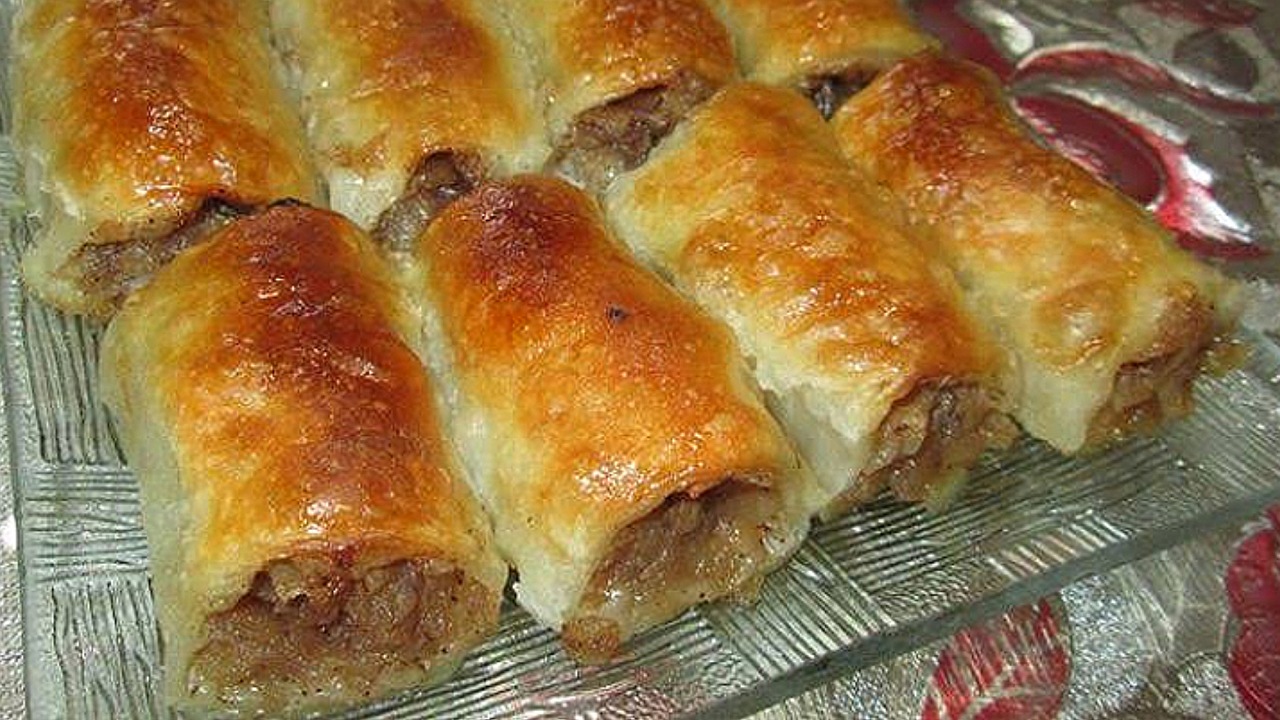 احلي طعم.. طريقة عمل صوابع الجلاش باللحمة المفرومه في المنزل