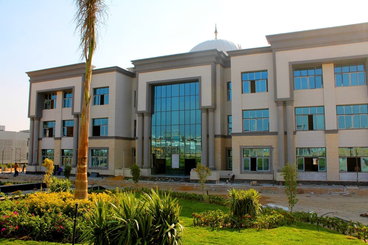 عاجل /  جامعة بنها الأهلية بالعبور تعلن عن بدء القبول في عدة وظائف والأوراق المطلوبة