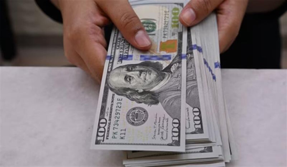 عاجل قفزة كبيرة في سعر الدولار مقابل الدينار العراقي اليوم 13 يناير 2025.. مش هتصدق 100 دولار وصل لكام؟!