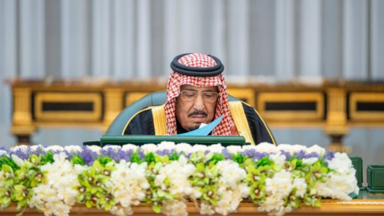 مجلس الوزراء يقرر‘‘ تعديل نظام المرور في المملكة بإلغاء المادة 71 وإضافة فقرة جديدة.. خطوات تجديد الرخصة إلكترونياً