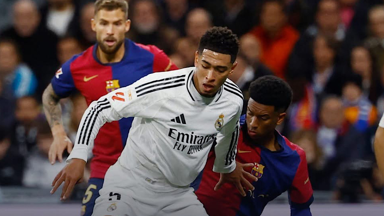 مجانية ومفتوحة .. القنوات الناقلة لمباراة ريال مدريد وبرشلونة في نهائي كأس السوبر الإسباني 2025