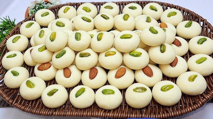 الغريبة الناعمة .. حضريها في البيت واستمتعي بمذاقها الرائع خفيفة وبتدوب في الفم