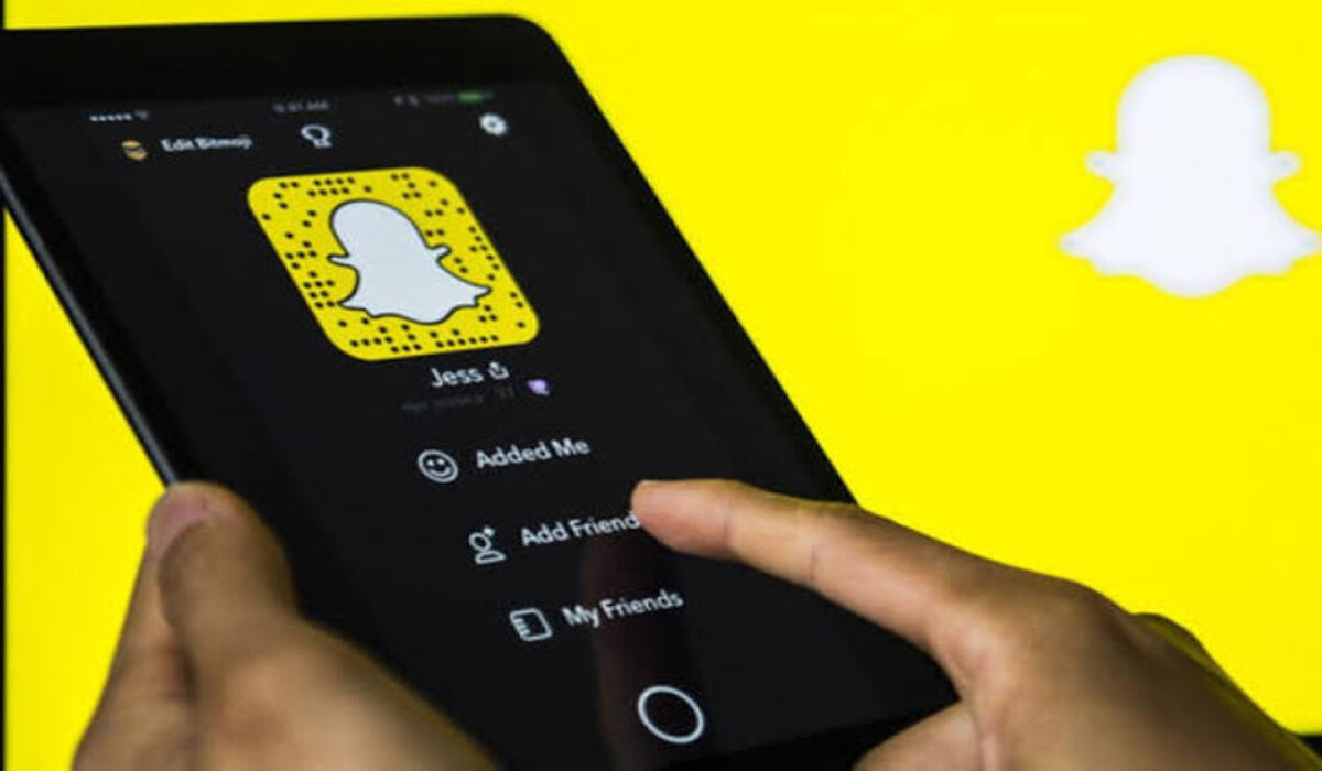 برنامج سناب يفجر مفاجأة خاصة.. الإعلان عن نموذج SnapGen لتوليد الصور في الهواتف المختلف عن غيره من البرامج