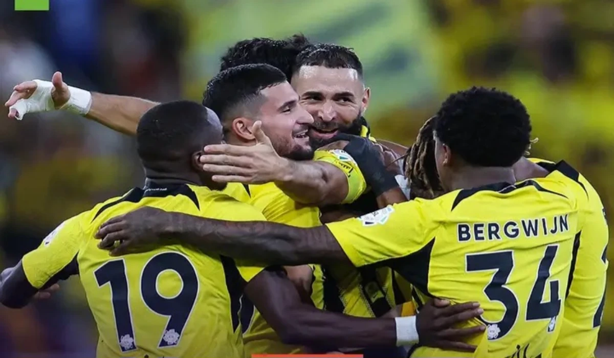 “الكلاسيكو الناري”.. القنوات الناقلة لمباراة الاتحاد ضد الشباب والتشكيل المتوقع ومعلق وموعد اللقاء بدوري روشن السعودي