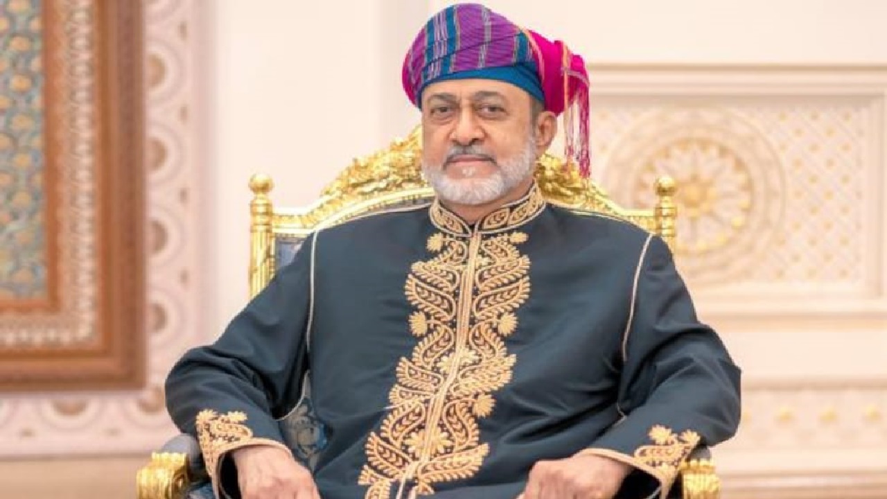 مرسوم رسمي الخميس نزول رواتب التقاعد بسلطنة عمان 2025 مشمولة بمبالغ المكرمة السامية والأحد المنفعة الاجتماعية
