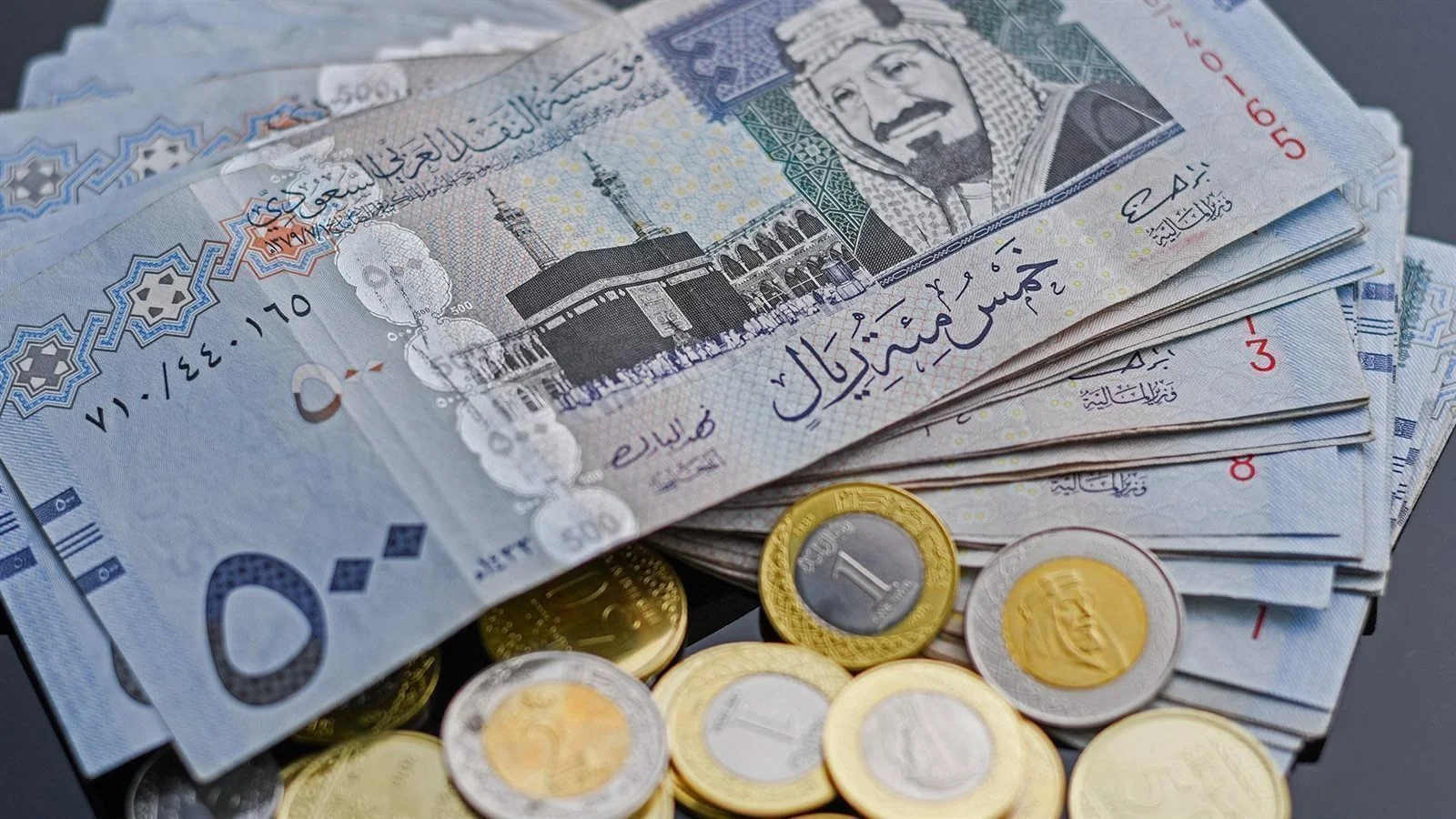 100 دولار كم ريال؟.. سعر الريال السعودي مقابل الدولار والعملات الأجنبية اليوم الإثنين 3 فبراير 2025