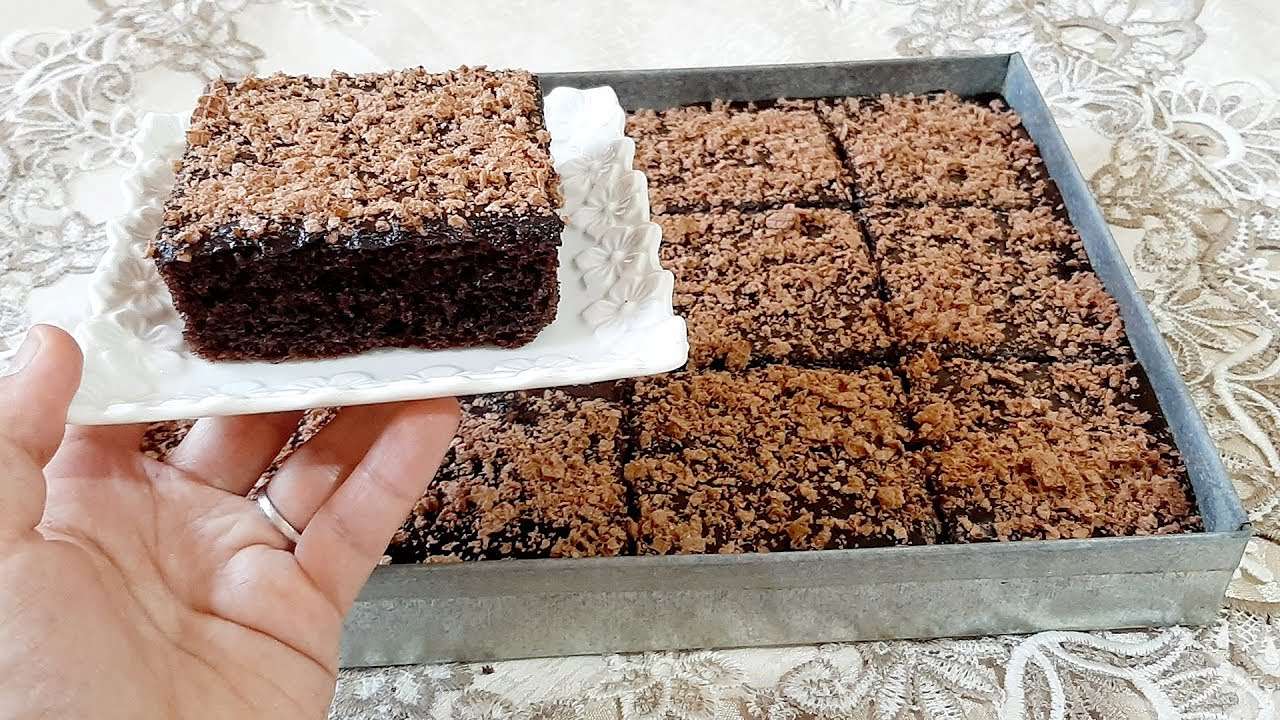 كيكة السبع ملاعق الاقتصادية… اعمليها في دقائق وبمكونات بسيطة للافطار اليومي
