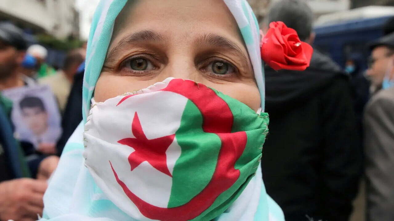 خطوات التسجيل في منحة المرأة الماكثة في البيت والشروط