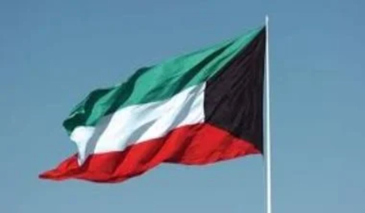 بدءا من 1 أبريل القادم.. تكويت الوظائف في الكويت 2025 تعرف على التفاصيل والتخصصات والفئات التي لا تغادر