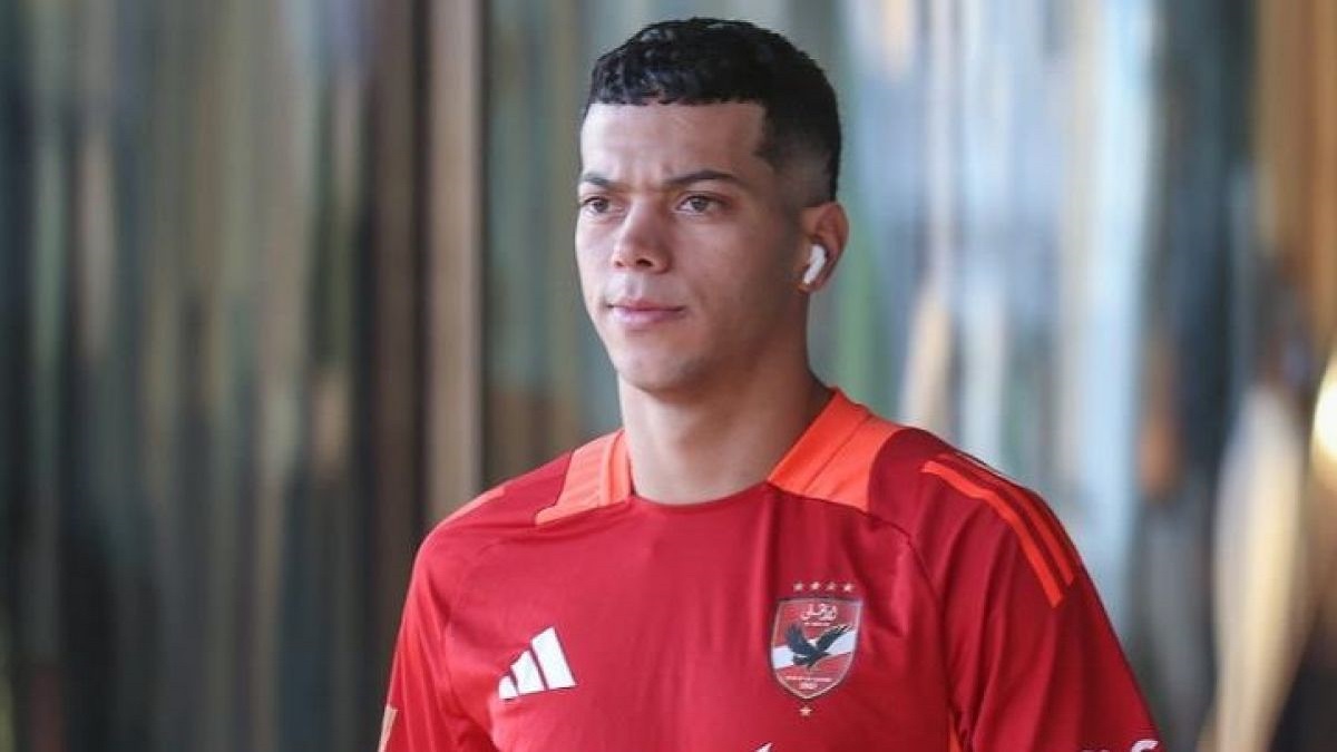 تعليق غريب من نجم الأهلي السابق أحمد حسن عن تألق إمام عاشور: “مفروض يشكرني”