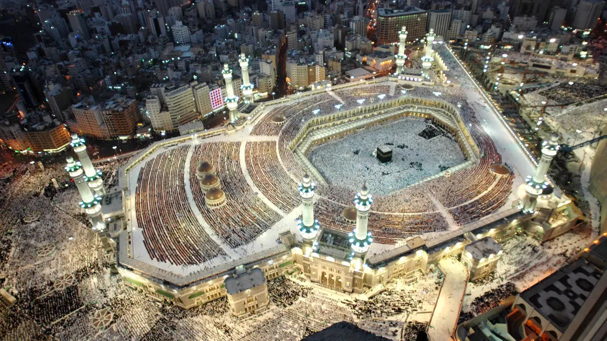 متى موعد أذان المغرب أول أيام رمضان 1446 في المملكة العربية السعودية ؟