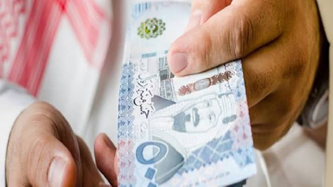 استلام فوري للسعوديين 20,000 ريال بدون تحويل الراتب ولا اتفاقية جهة العمل بالتقسيط 5 سنوات بشروط مرنة