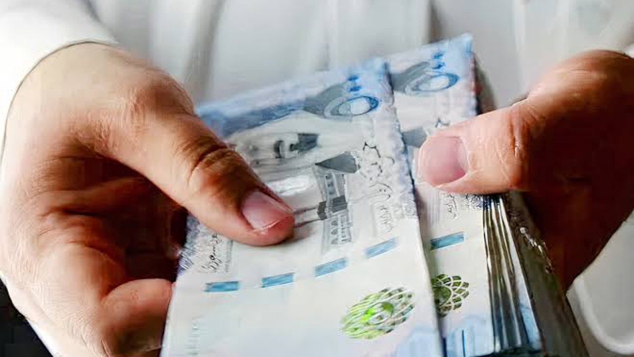 استلام فوري 150,000 ريال لسداد ديونك بدون كفيل بالتقسيط الميسر 5 سنوات للسعوديين والمقيمين بشروط مرنة
