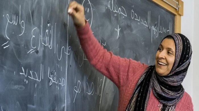 أعرفها قبل الكل.. شروط التقديم على وظيفة مساعد معلم لغة عربية 2025 والتفاصيل الكاملة للمسابقة