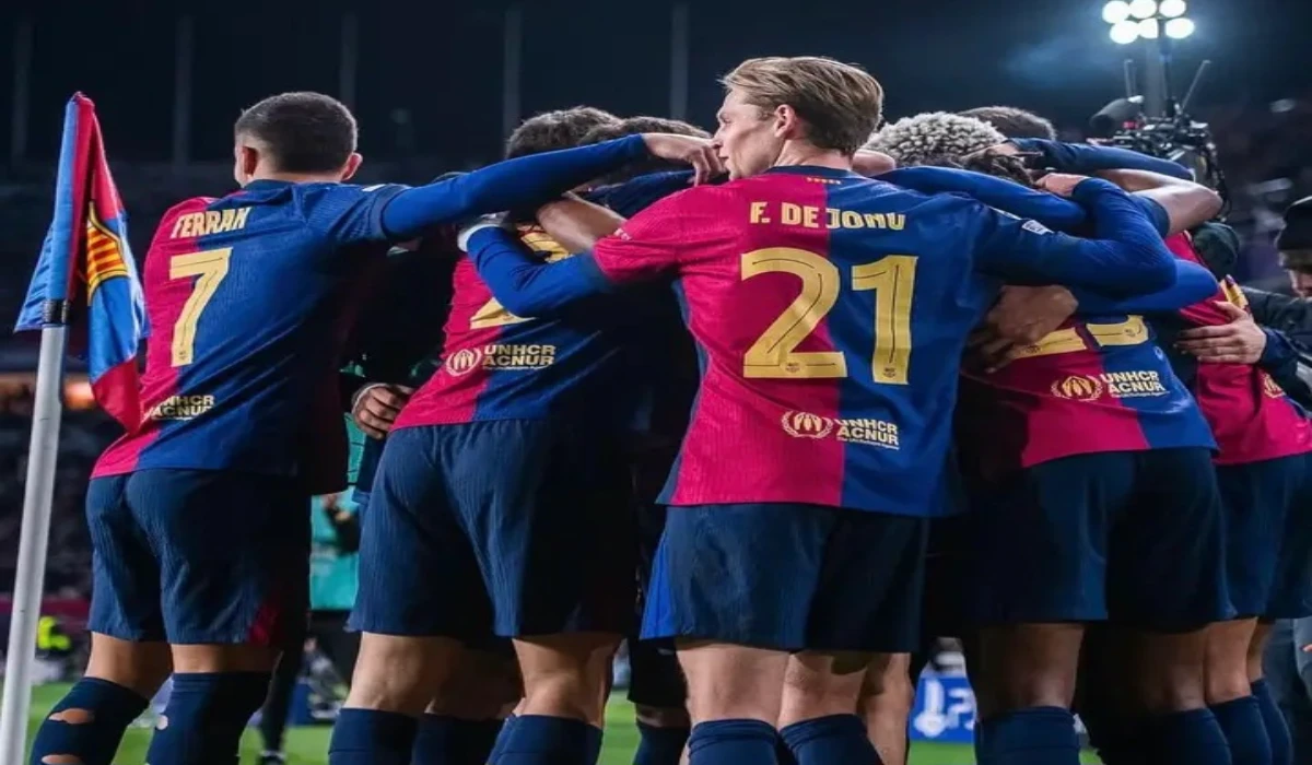 القنوات الناقلة لمباراة اشبيليه ضد برشلونة sevilla vs barcelona في الدوري الاسباني الممتاز وحكم اللقاء