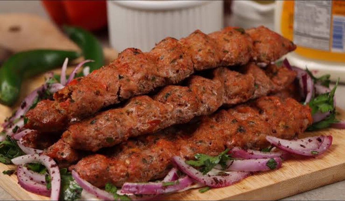 بطعم لا يقاوم.. خطوات عمل الكباب التركي بمكونات سهلة وبسيطة بمذاق لذيذ