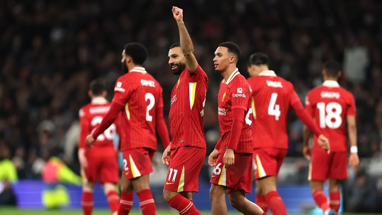 القنوات الناقلة لمباراة ليفربول وتوتنهام Liverpool vs Tottenham في إياب نصف نهائي كأس الكاراباو.. والمعلق