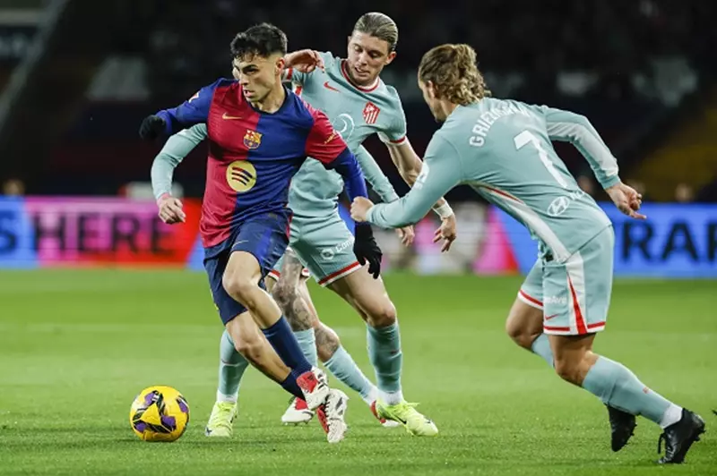 قمة أسبانيا.. برشلونة  ضد أتلتيكو مدريد القنوات الناقلة والتشكيل المتوقع