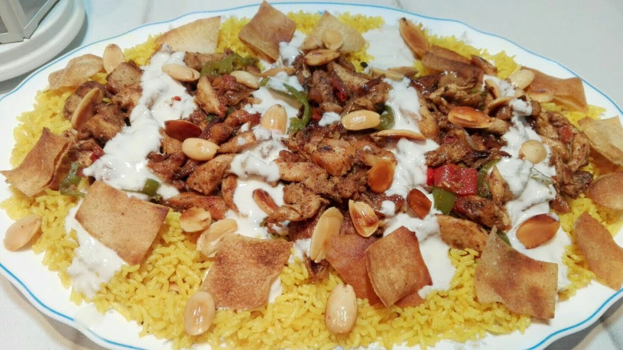طريقة تحضير فتة الشاورما خطوة بخطوة .. وصفة مذهلة سترغب في تكرارها مرارًا